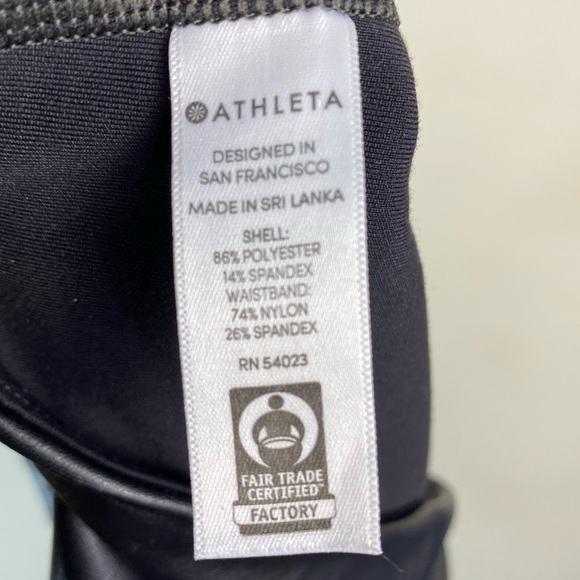 Women’s ATHLETA Black Gleam Faux Leather Front Leggings Size Medium - Picture 11 of 13